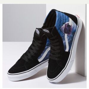 VANS X SHARK WEEK SUEDE GREAT WHITE SK8 HI-TOP SNEAKER WOMEN’S SIZE 7.5/MEN 6